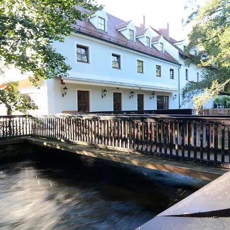 Hotel Schleuse 3*