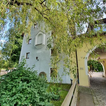 Schleuse Szálloda 3*