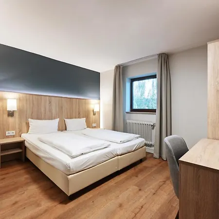 Schleuse 3* München